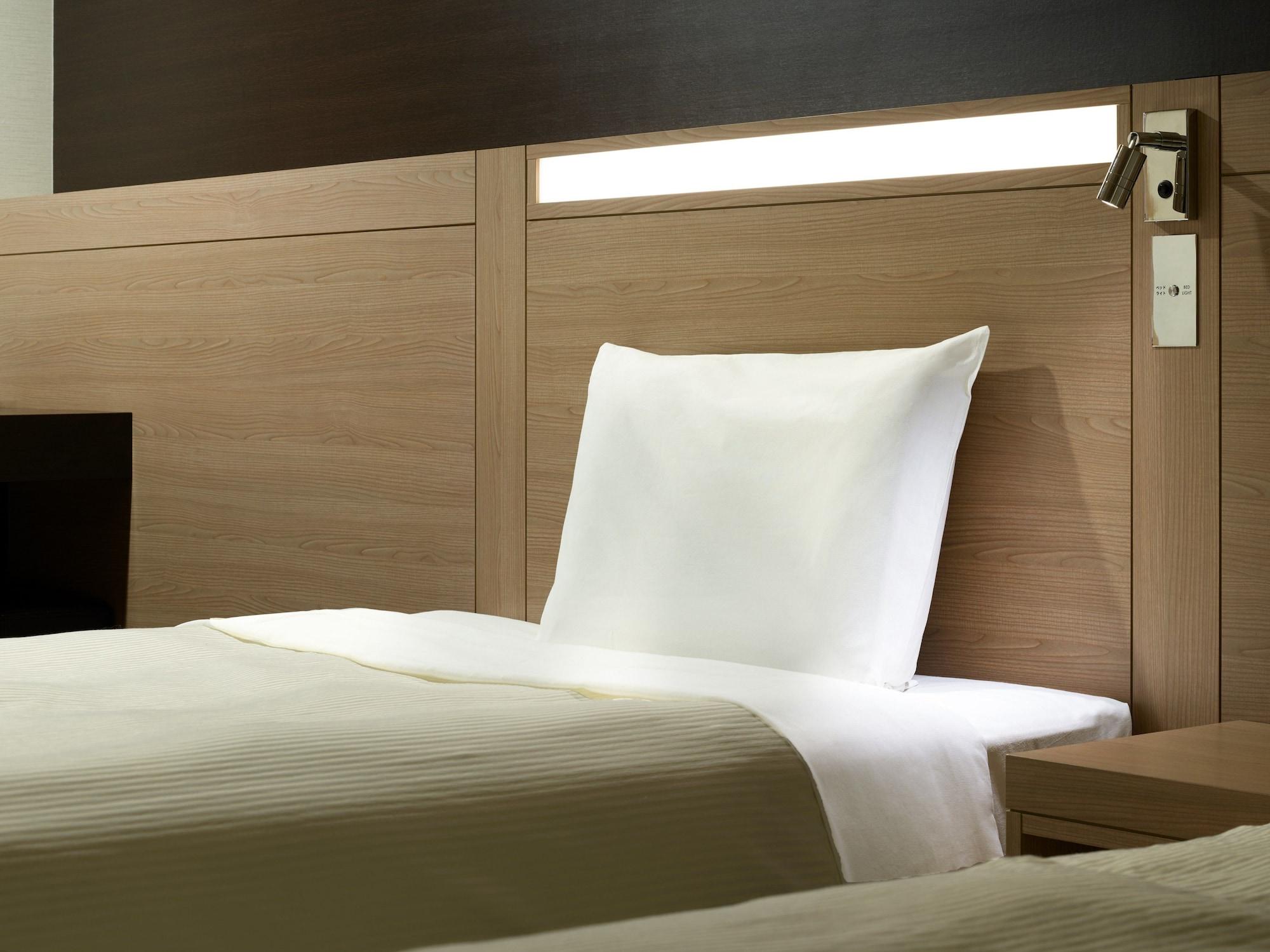 Mitsui Garden Hotel Окаяма Екстер'єр фото