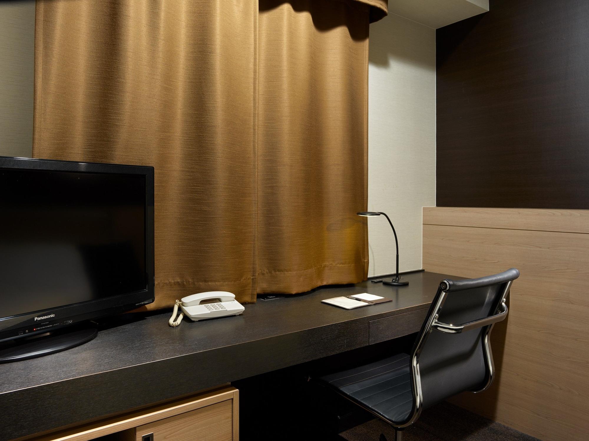 Mitsui Garden Hotel Окаяма Екстер'єр фото