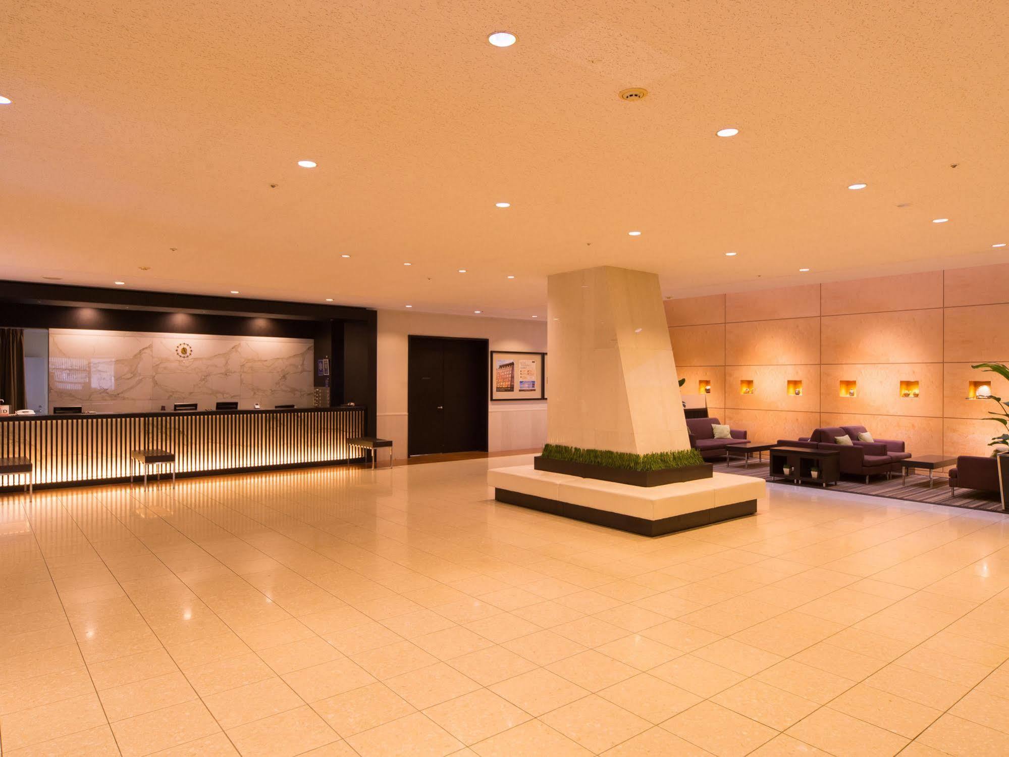 Mitsui Garden Hotel Окаяма Екстер'єр фото