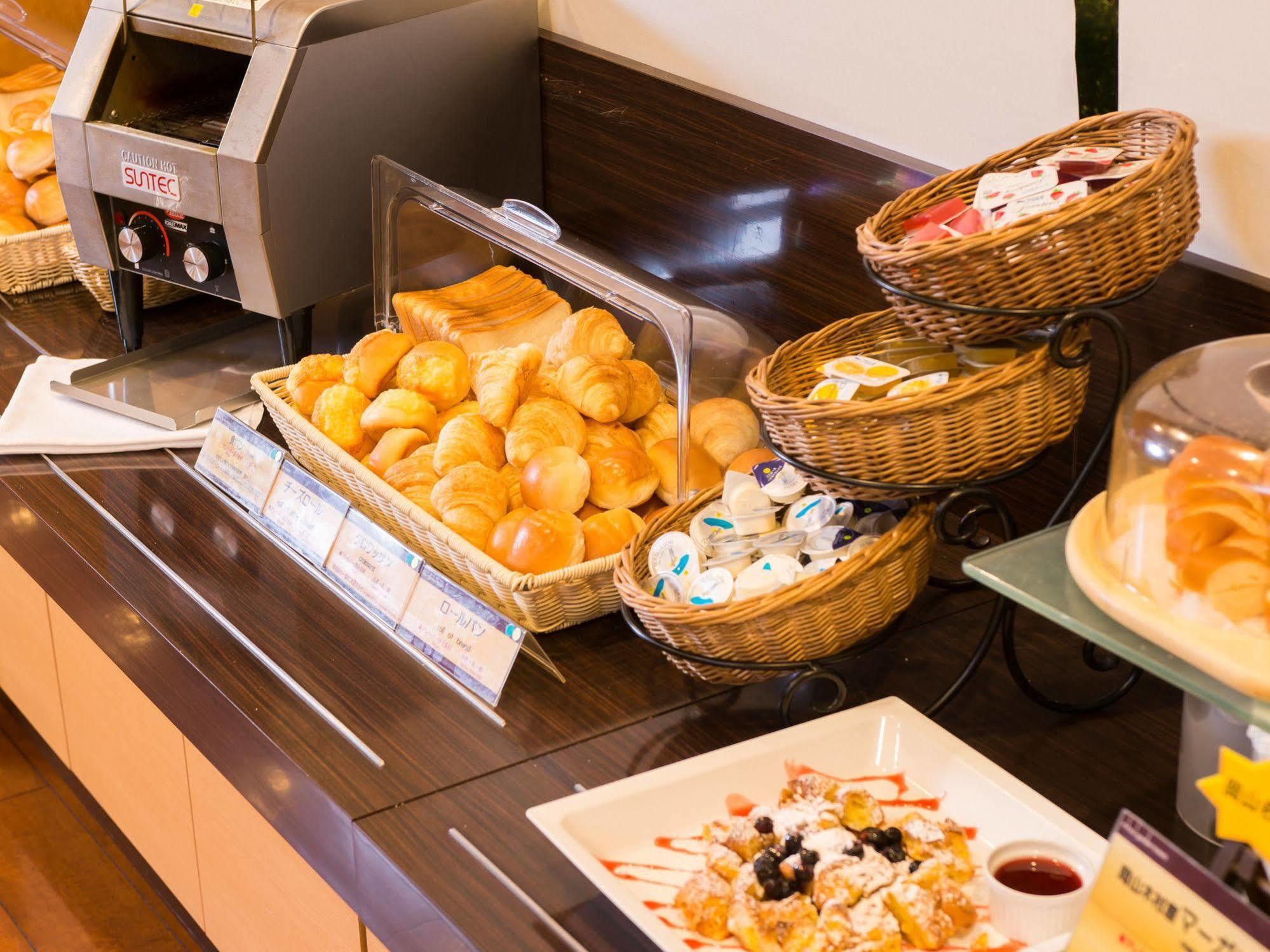 Mitsui Garden Hotel Окаяма Екстер'єр фото